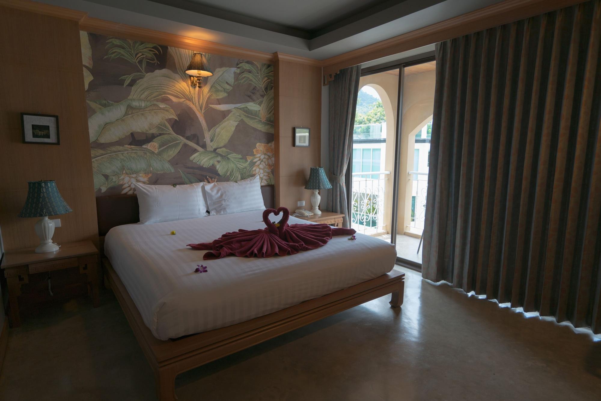 Отель Minatale Phuket Patong Экстерьер фото